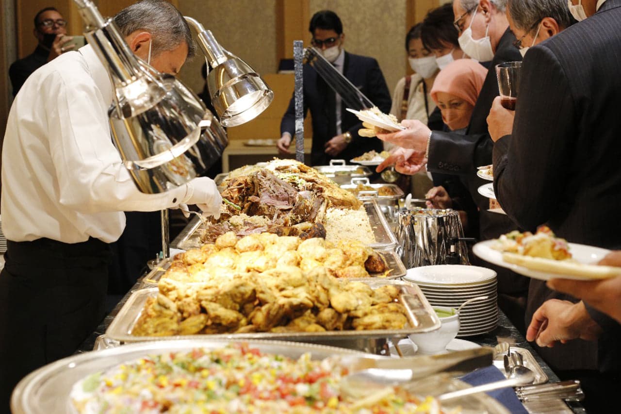 Bufet Halal 100% dengan 50+ Item di Siddique Palace Tokyo Tower - 2