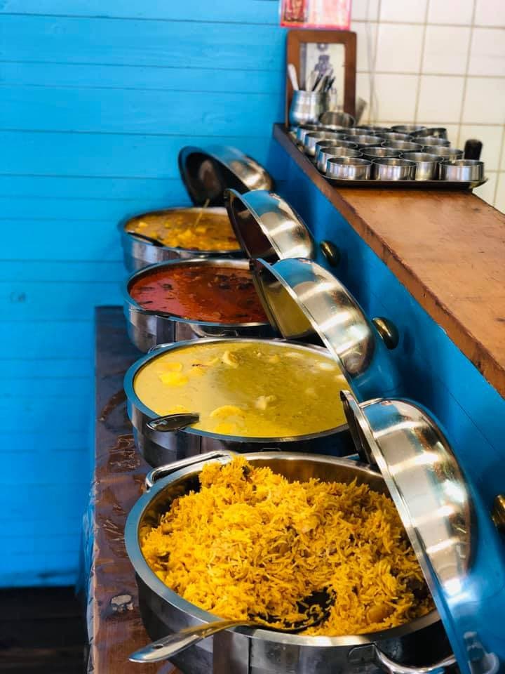 Thali India Selatan yang berpatutan hanya 850 Yen di Okachimachi! - 2