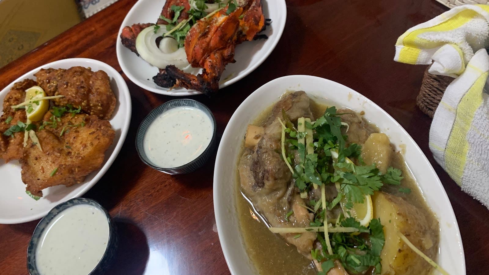 パキスタン料理店パミールの絶品ハラールマトンロッシュ！