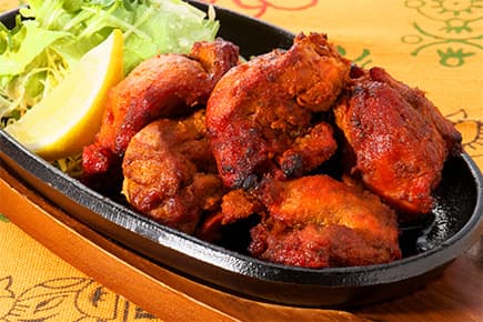 Makan Karaage dan Kari Ayam 100% Halal di Rangkaian Restoran Bangladesh Ini! - 1