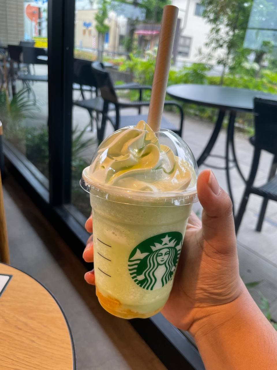 Sudahkah Anda Mencuba Minuman Tembikai Baru yang Popular dari Starbucks? - 1