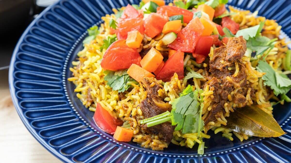 Spicy Curry Halal Hub
