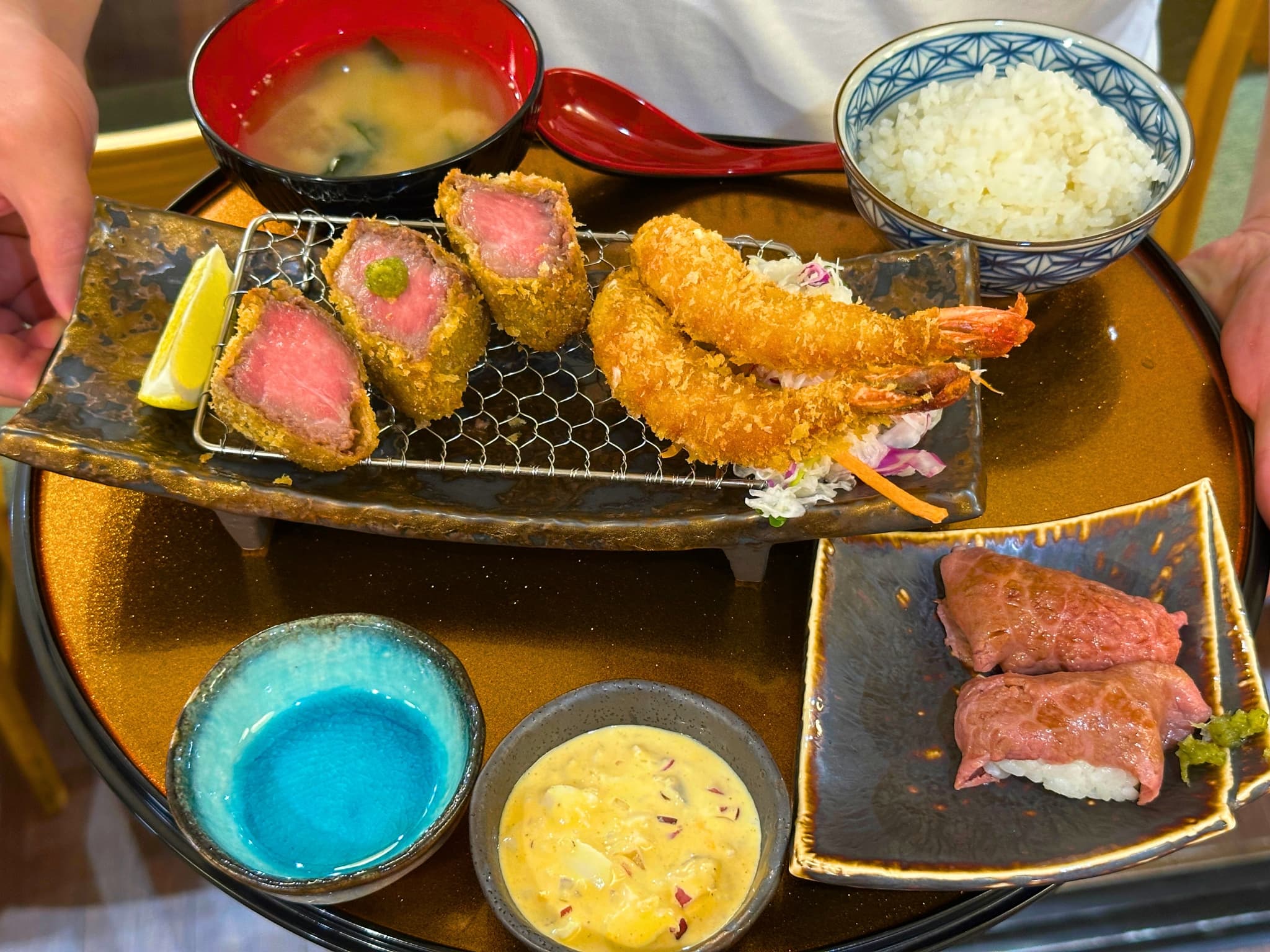 新宿亭 新橋東京 ハラール和牛焼肉ステーキ＆牛カツレストラン